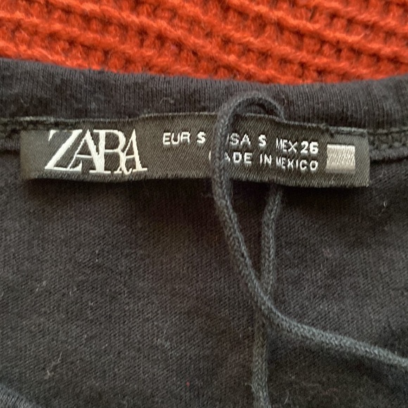 Zara T-shirt - Picture 3 of 4